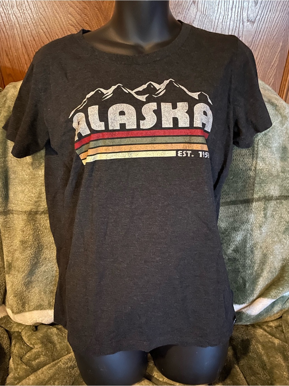 Alaska Graphic T-Shirt